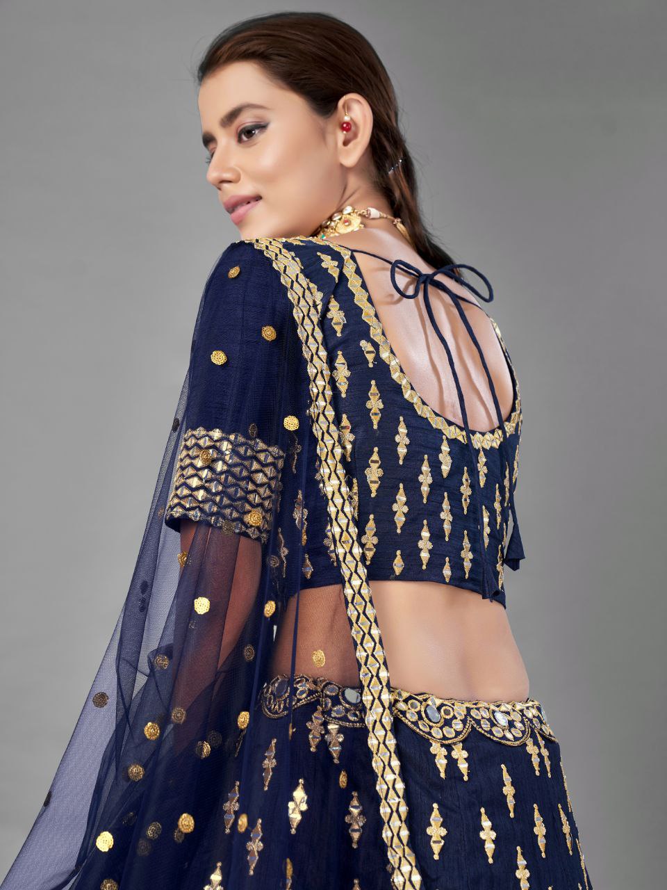 Banglori Silk Lehenga with Real Mirror & Zari Work | RoopRivaaj