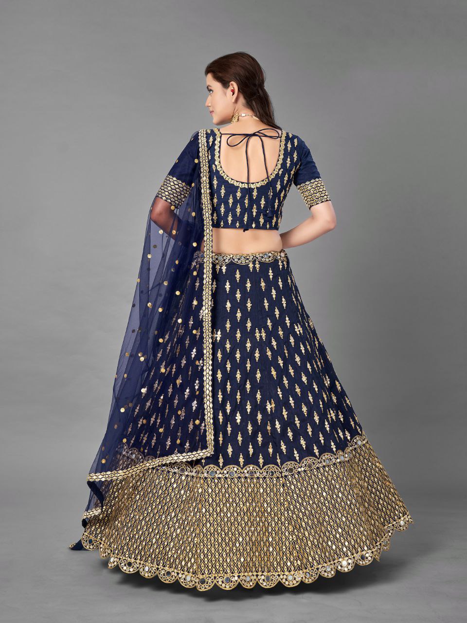 Banglori Silk Lehenga with Real Mirror & Zari Work | RoopRivaaj