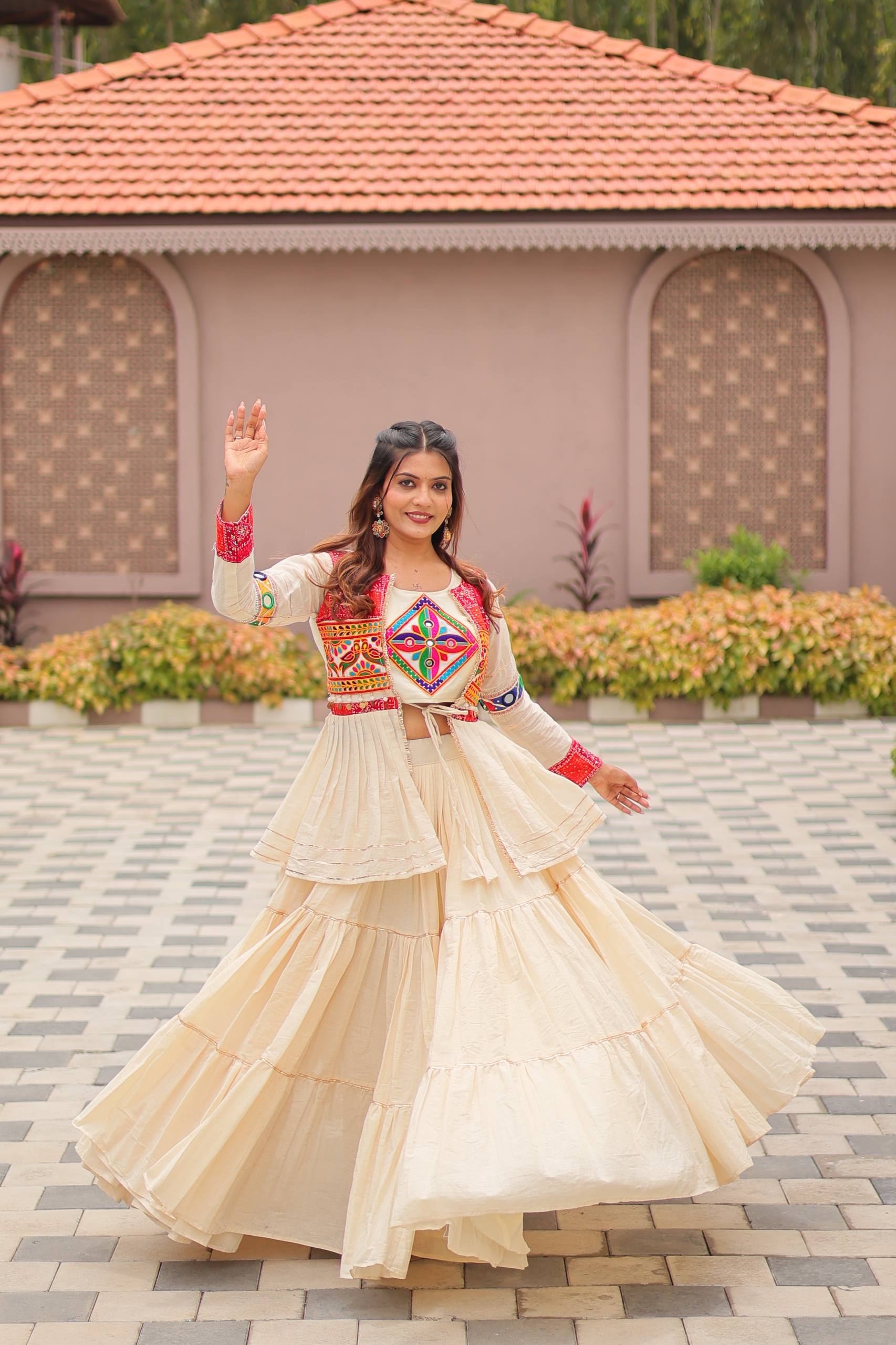 White Navratri Special Gamthi Work Lehenga Choli with Koti | RoopRivaaj
