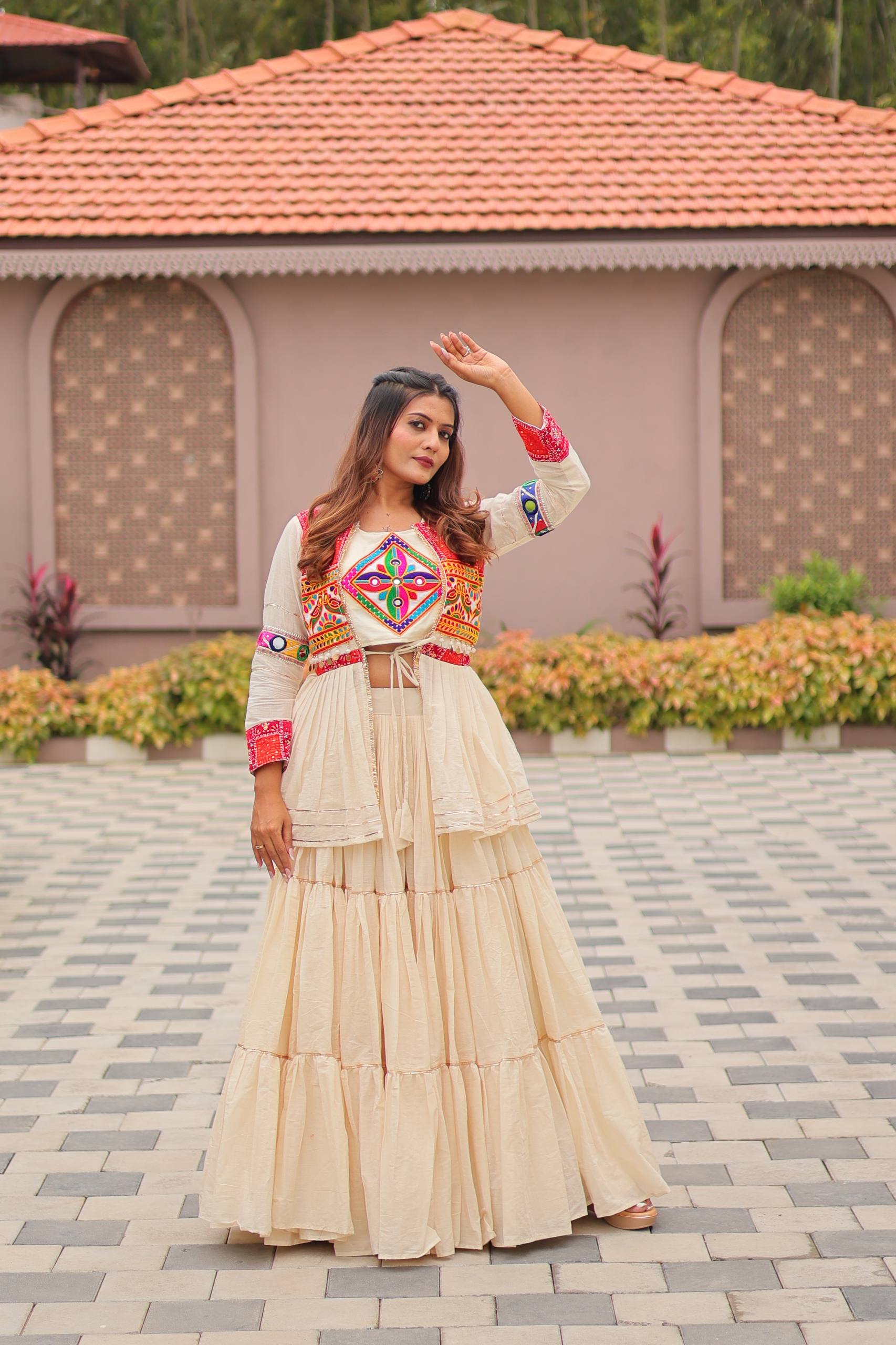 White Navratri Special Gamthi Work Lehenga Choli with Koti | RoopRivaaj
