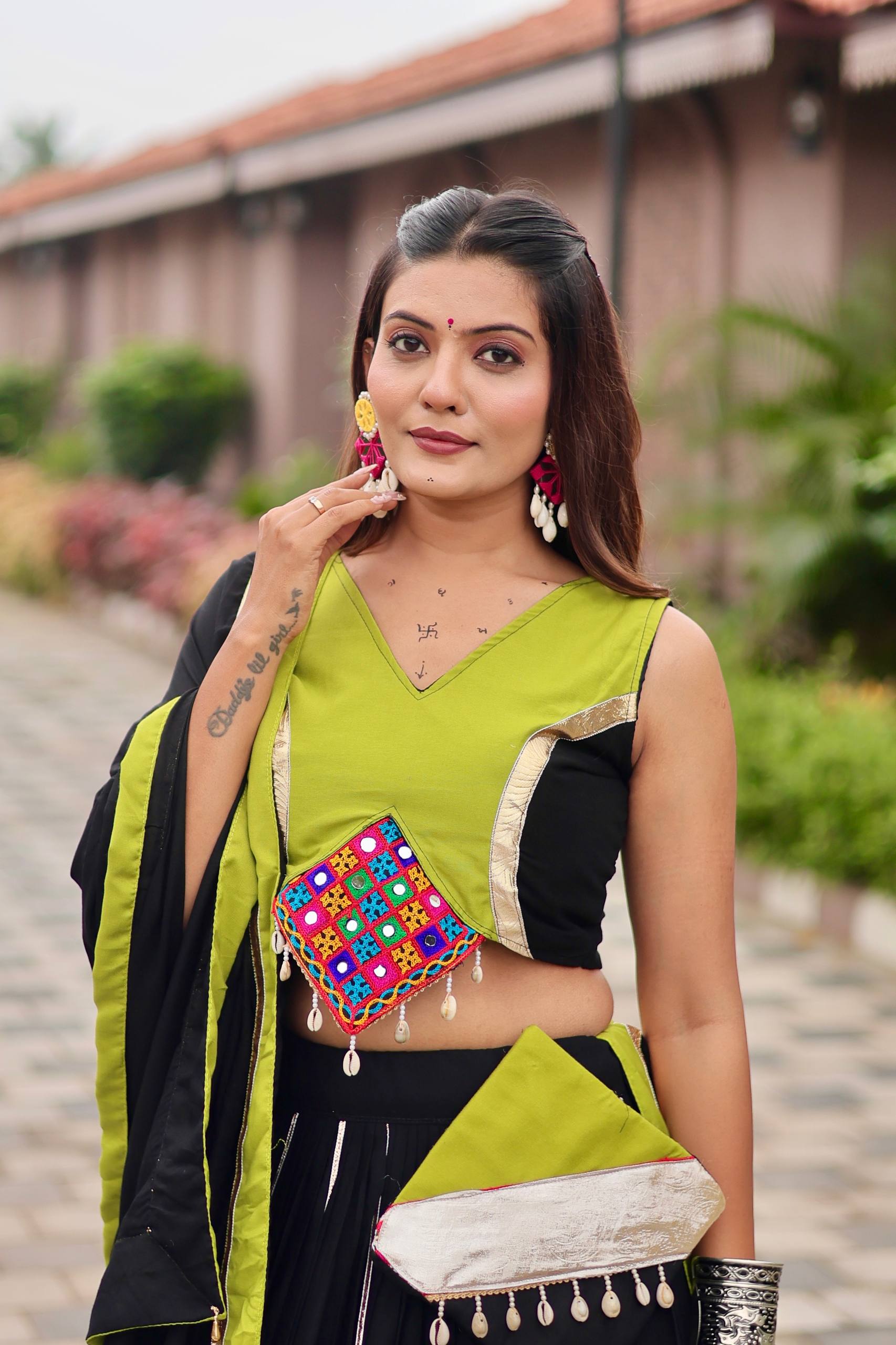 Latest Navratri Special Gamthi Work Lehenga Choli | RoopRivaaj