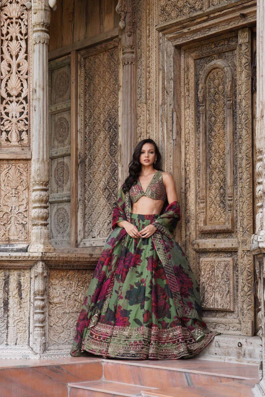 Floral Digital Print Tabby Organza Lehenga Choli Set | RoopRivaaj
