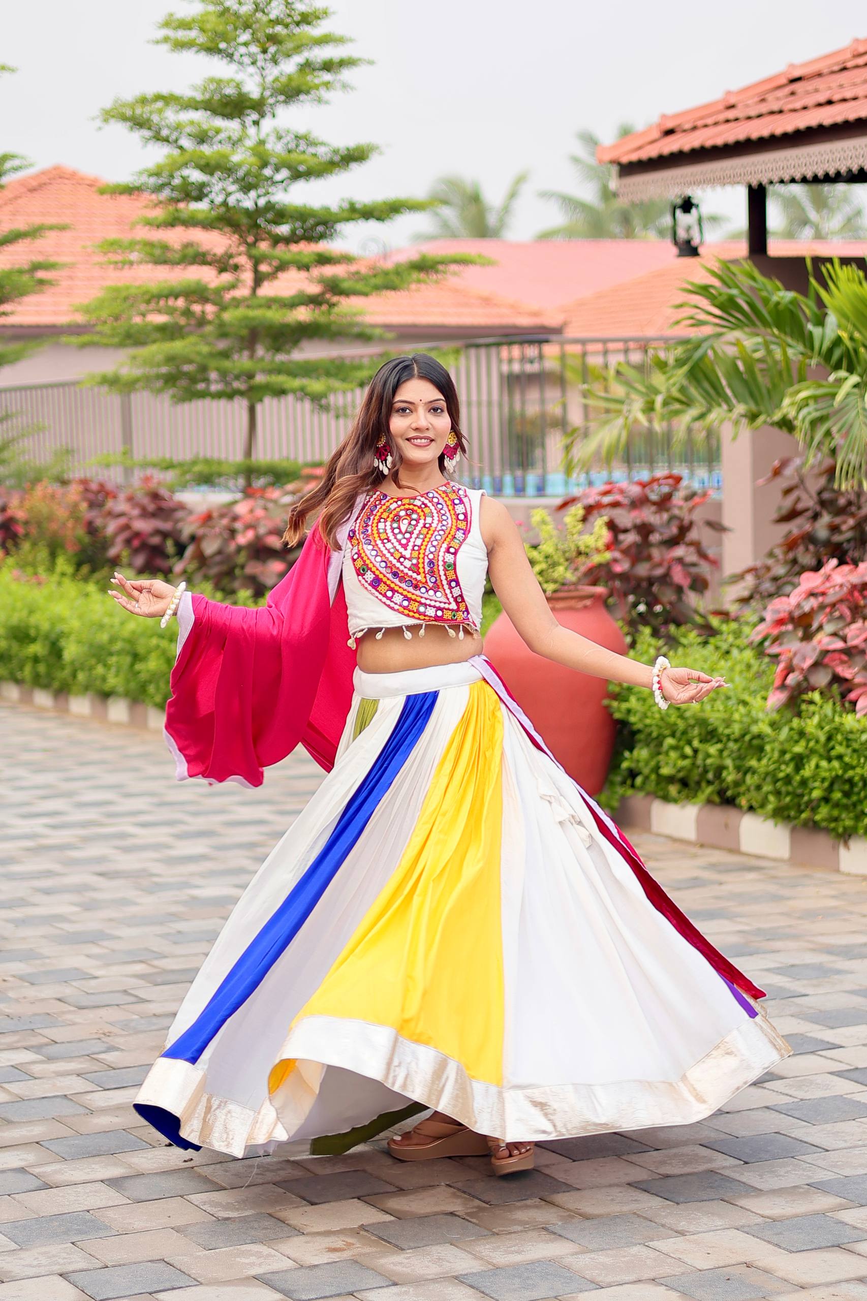 Gamthi Work Cotton Navratri Lehenga Choli with Dupatta & Hand Purse | RoopRivaaj