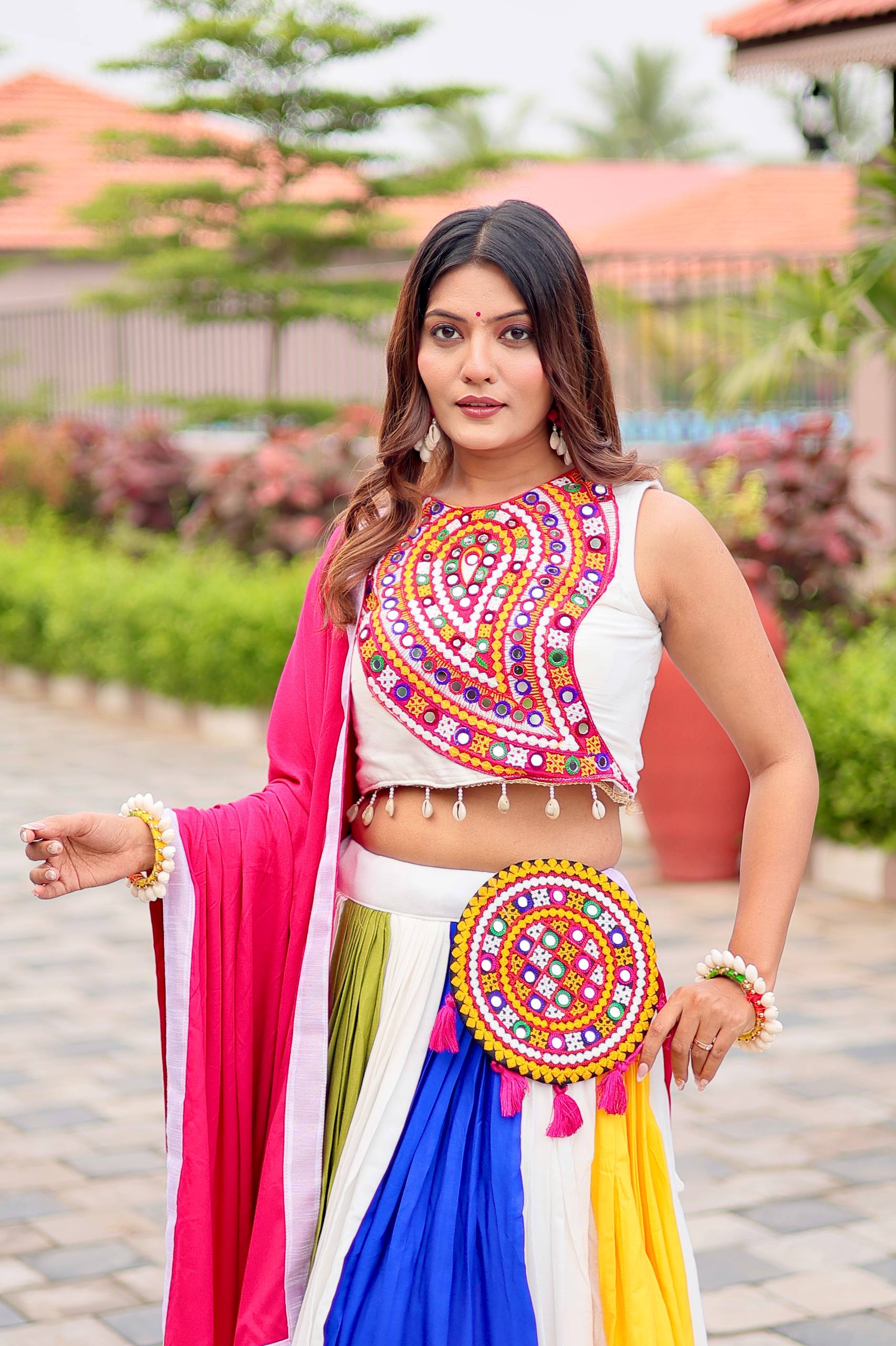 Gamthi Work Cotton Navratri Lehenga Choli with Dupatta & Hand Purse | RoopRivaaj