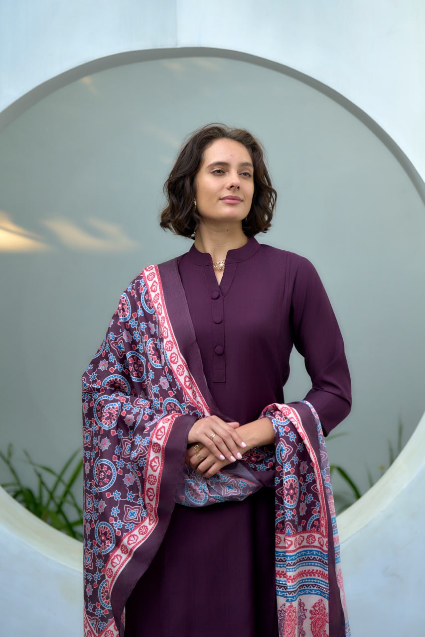 Elegant Cotton Blend Kurti Pant Dupatta Set for Everyday Glam | RoopRivaaj