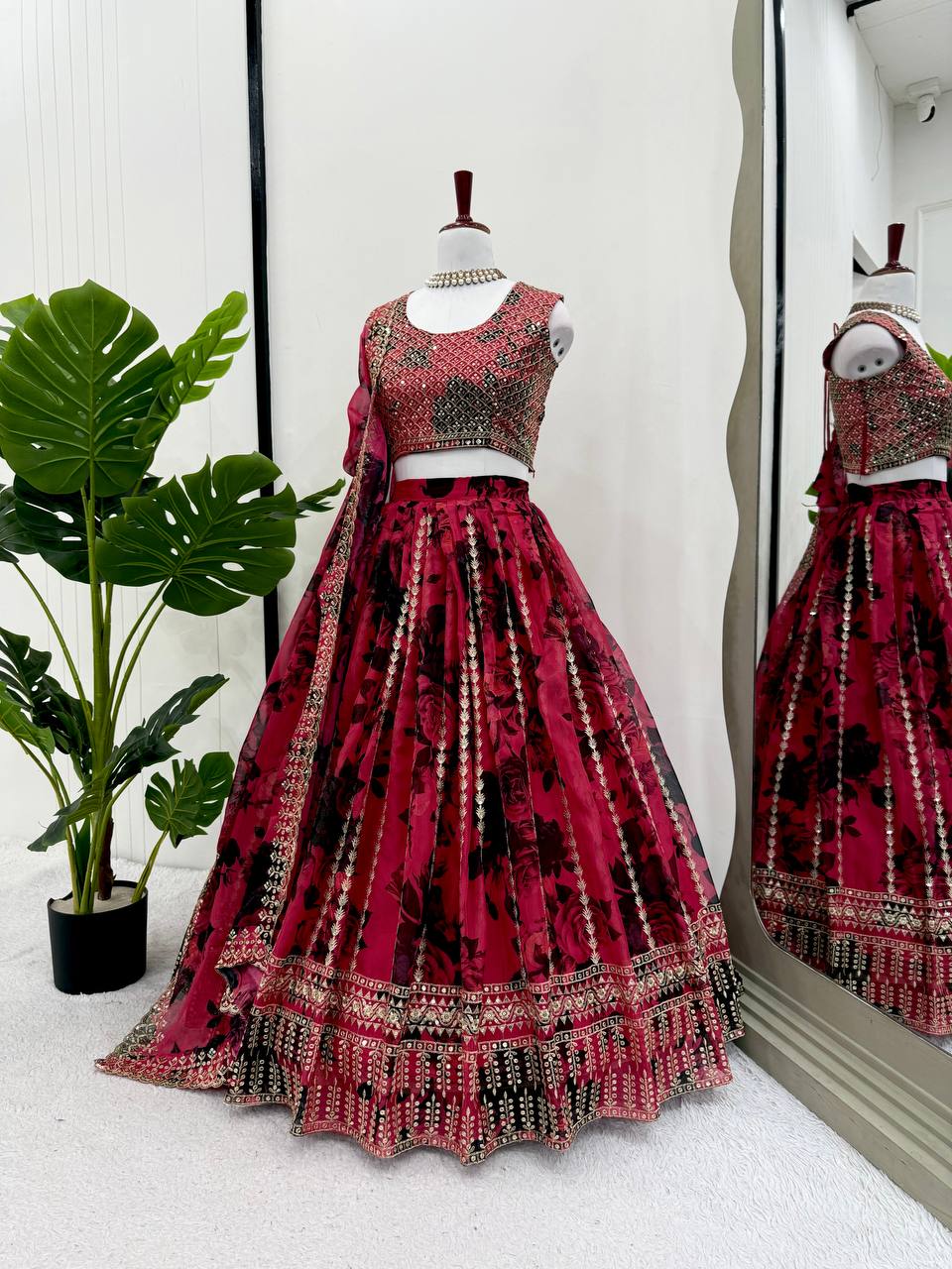 Tabby Organza Lehenga Choli Set with Dupatta | RoopRivaaj