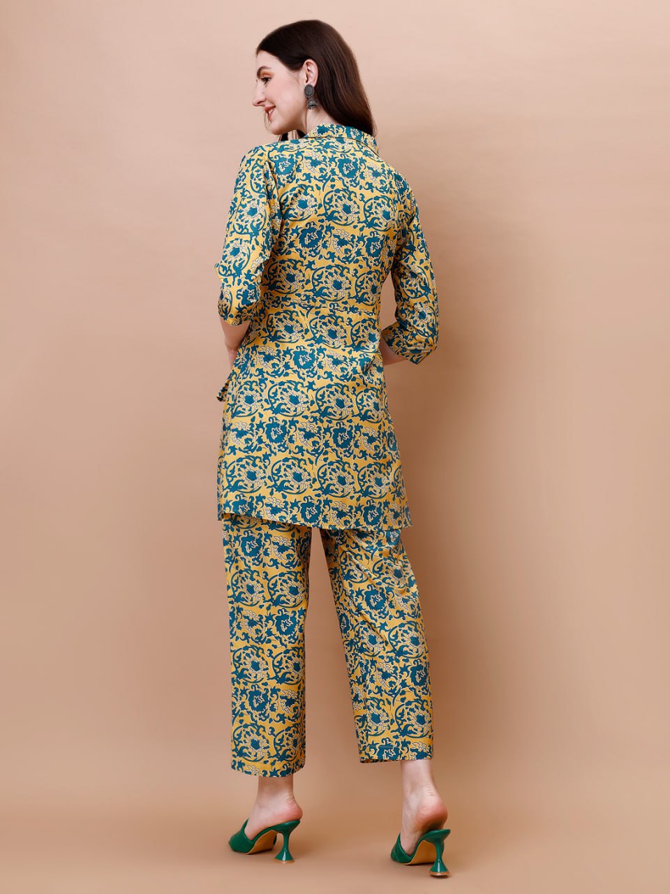 Lightweight Crepe Straight Co-ord Set | RoopRivaaj