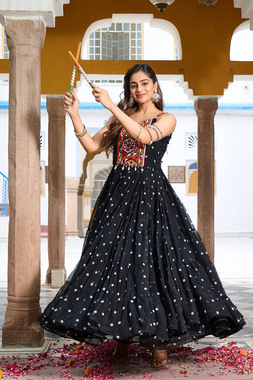 Navratri Special Bandhani Print Georgette Gamathi Work Suit Set | RoopRivaaj