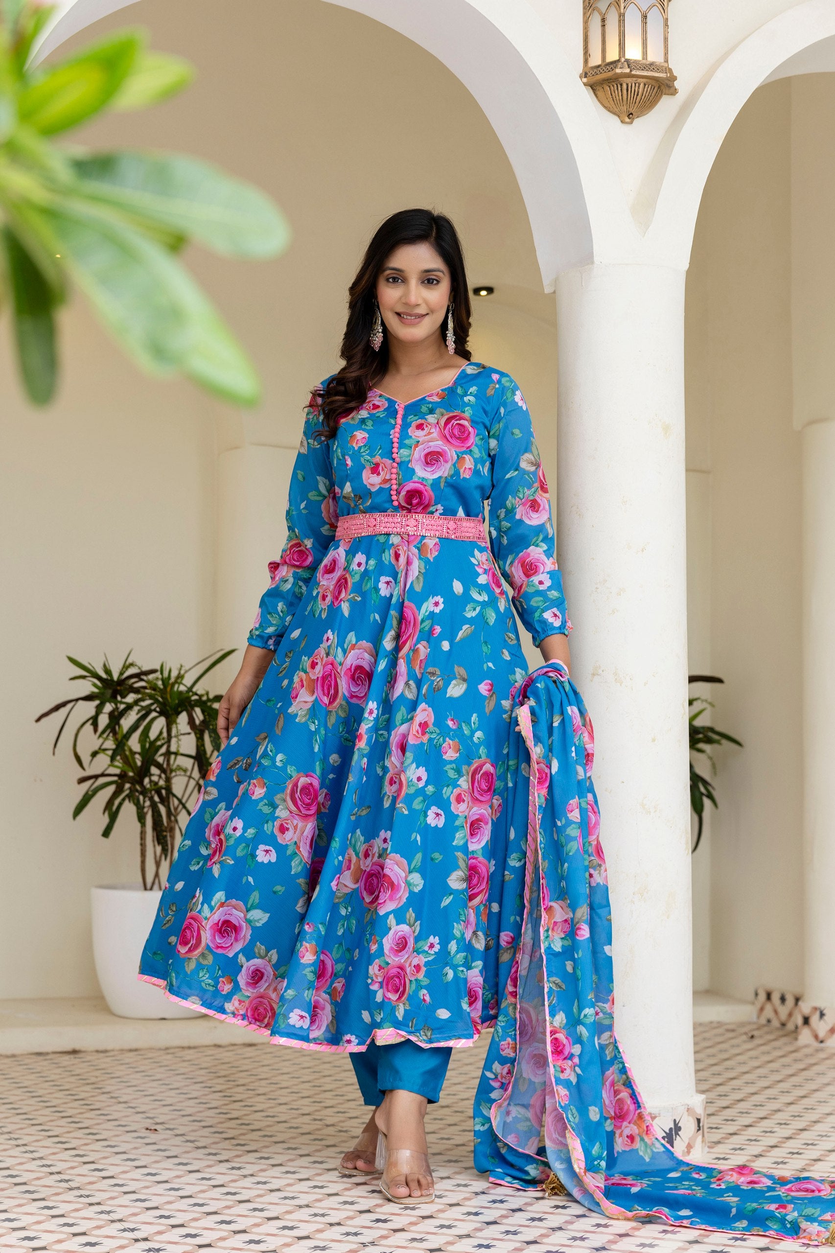 Floral Chinon Suit Set – Effortless Charm in Digital Prints | RoopRivaaj