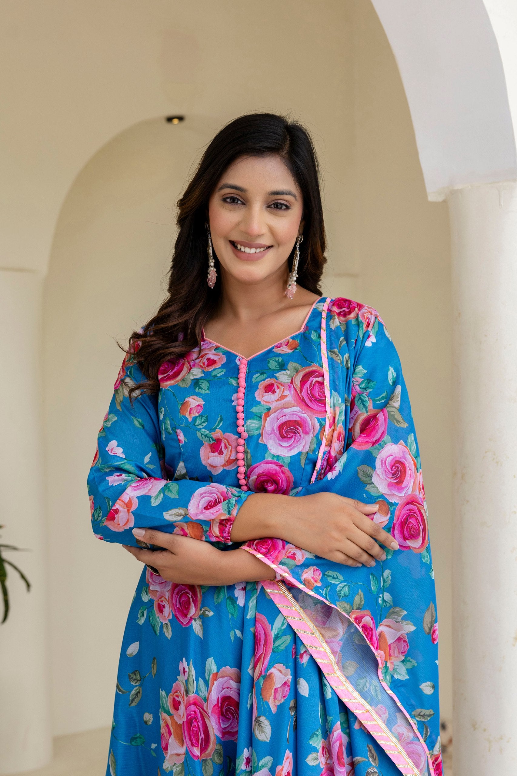 Floral Chinon Suit Set – Effortless Charm in Digital Prints | RoopRivaaj