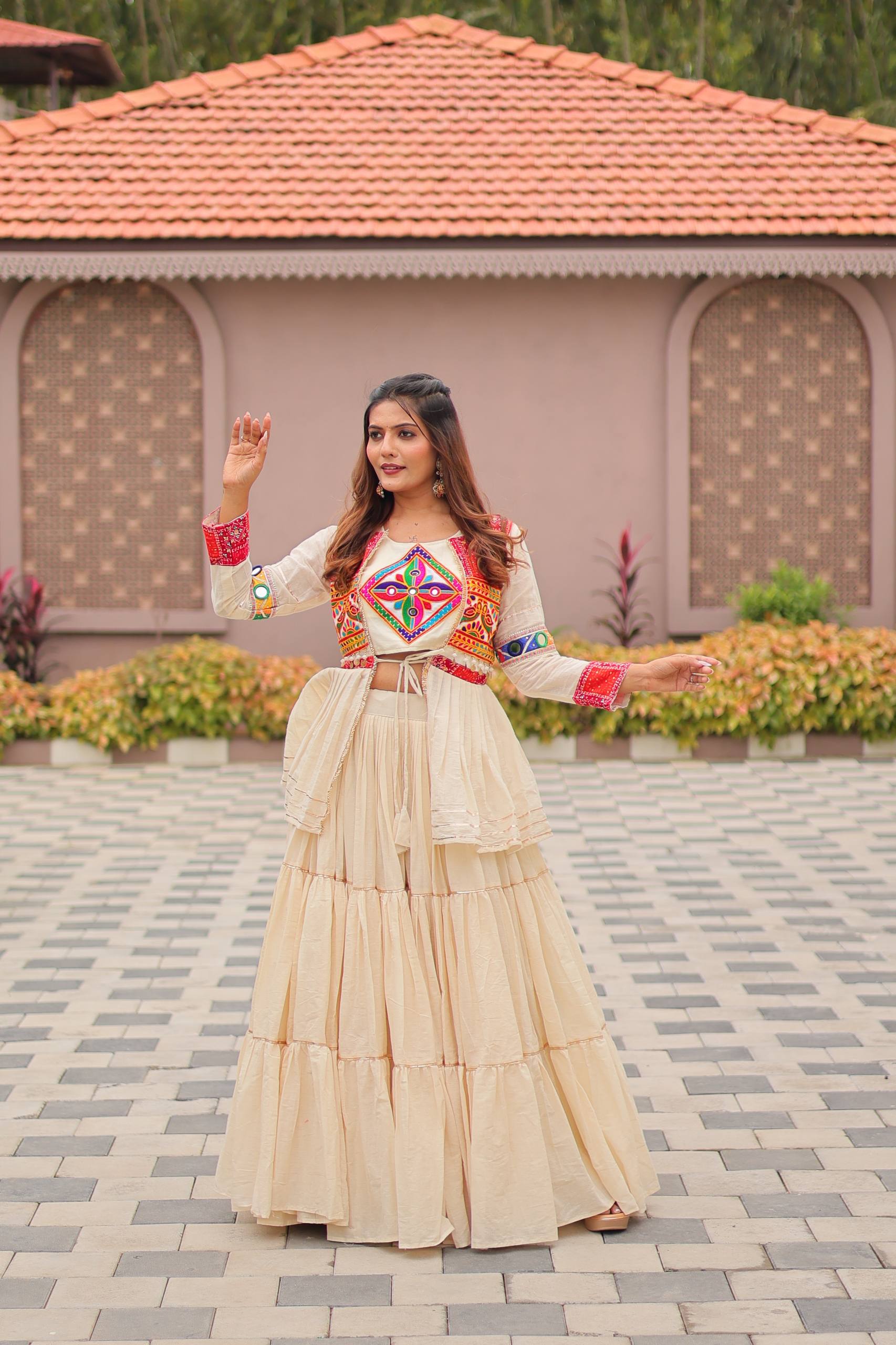 White Navratri Special Gamthi Work Lehenga Choli with Koti | RoopRivaaj