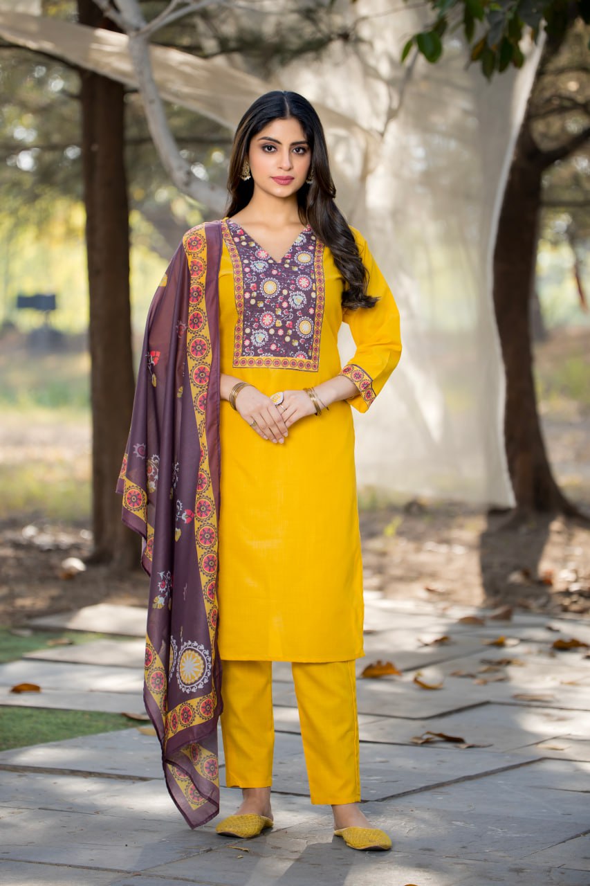 Elegant Cotton Straight Kurti Pant Dupatta Set | RoopRivaaj