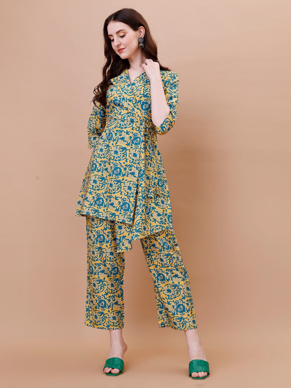 Lightweight Crepe Straight Co-ord Set | RoopRivaaj
