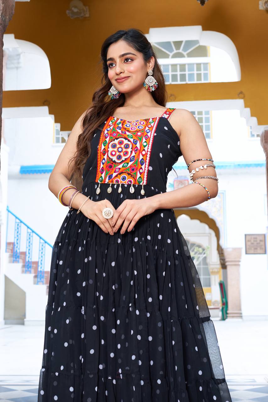 Navratri Special Bandhani Print Georgette Gamathi Work Suit Set | RoopRivaaj