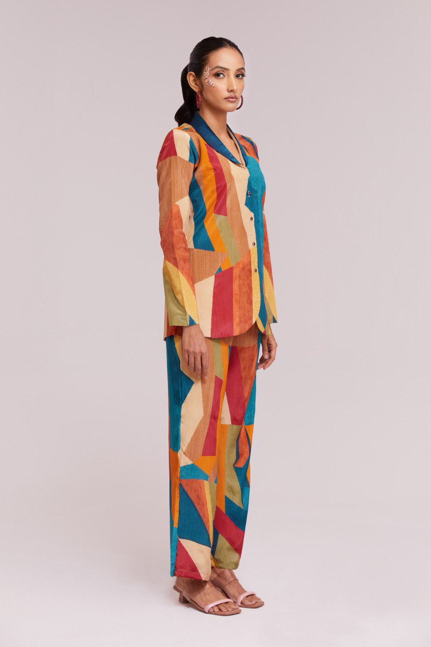 Stylish Printed Crepe Co-Ord Set with Blazer & Pant  | RoopRivaaj